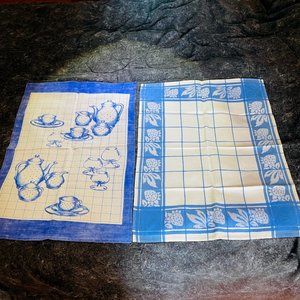 2 Collectible vintage kitchen towels with different printed design (Blue)